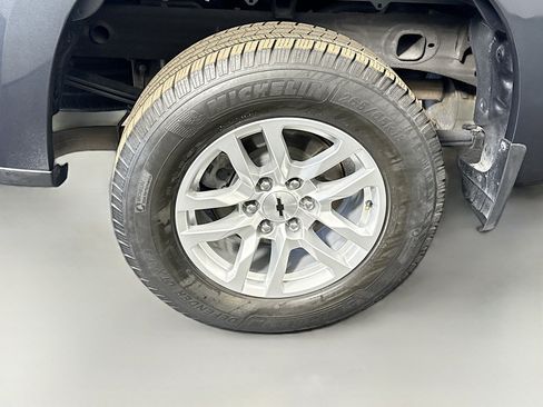 Used 2019 Chevrolet Silverado 1500 RST w/ All-Star Edition image 32