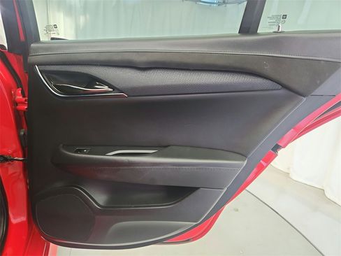 Used 2017 Cadillac ATS V w/ Luxury Package image 29