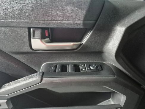 Certified 2024 Toyota Tacoma TRD Off-Road image 15