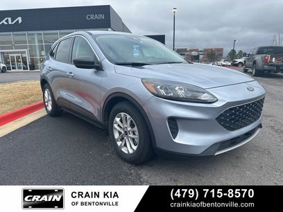 Used 2022 Ford Escape SE
