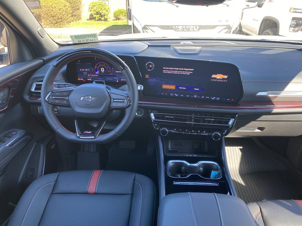 New 2026 Chevrolet Traverse RS w/ LPO, Floor Liner Package AWD/4WD image 10