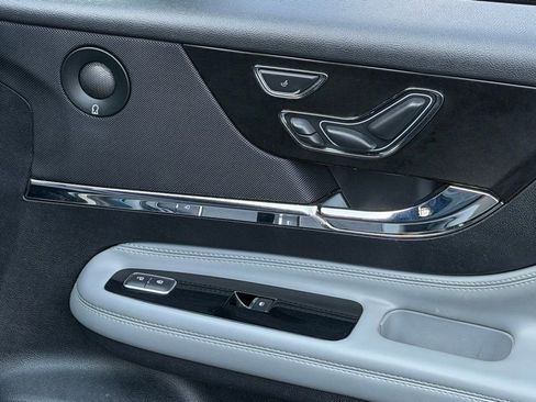 Used 2022 Lincoln Corsair Reserve w/ Equipment Group 201A AWD/4WD image 36