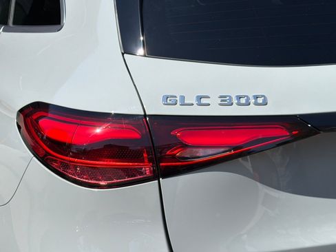 New 2026 Mercedes-Benz GLC 300 image 26