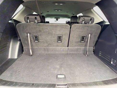 Used 2020 Chevrolet Traverse RS w/ LPO, Floor Liner Package image 27