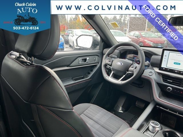Certified 2025 Ford Explorer ST-Line w/ ST-Line Street Pack AWD/4WD image 22