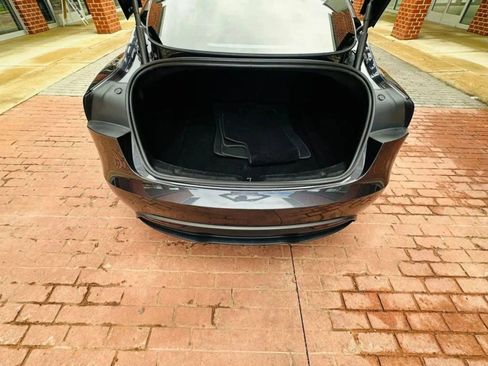 Used 2025 Tesla Model 3 Long Range AWD/4WD image 15