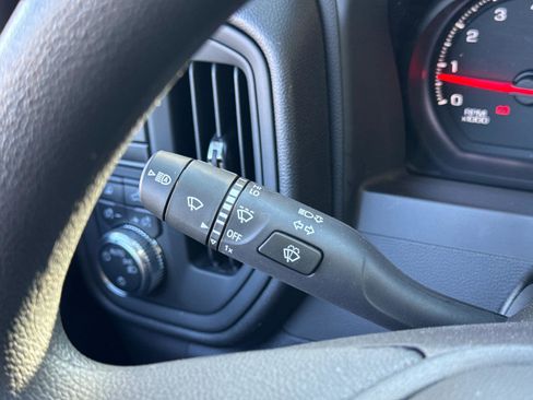 New 2025 GMC Sierra 2500 Pro w/ Convenience Package image 19