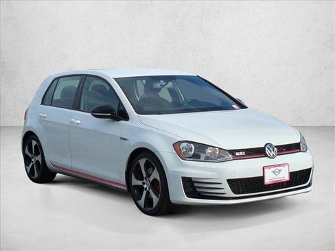 Used 2015 Volkswagen GTI S image 3