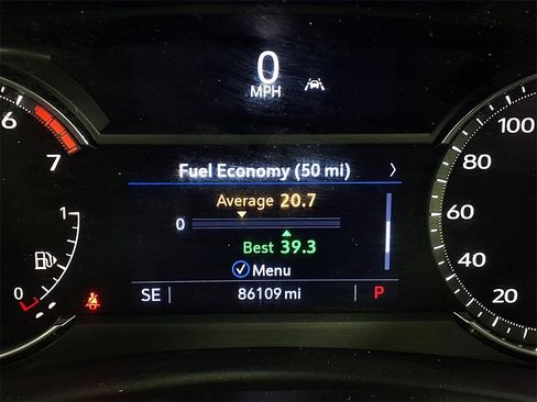 Used 2022 Cadillac XT4 Premium Luxury w/ Cold Weather Package image 18