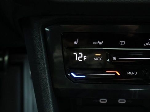 Used 2023 Volkswagen Tiguan SEL R-Line image 28