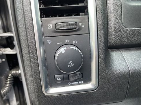 Used 2023 RAM 1500 Classic SLT w/ Electronics Convenience Group AWD/4WD image 14