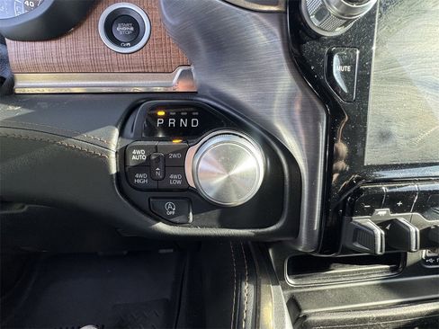 Used 2021 RAM 1500 Limited image 15