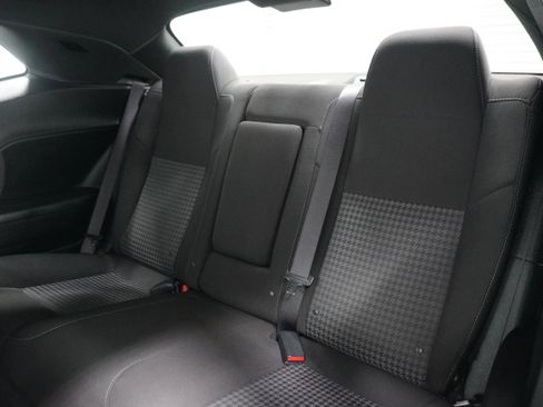 Used 2021 Dodge Challenger R/T Scat Pack RWD image 15