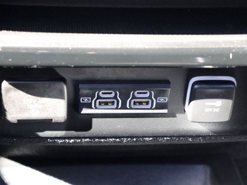 Used 2024 Jeep Wagoneer Series III AWD/4WD image 25