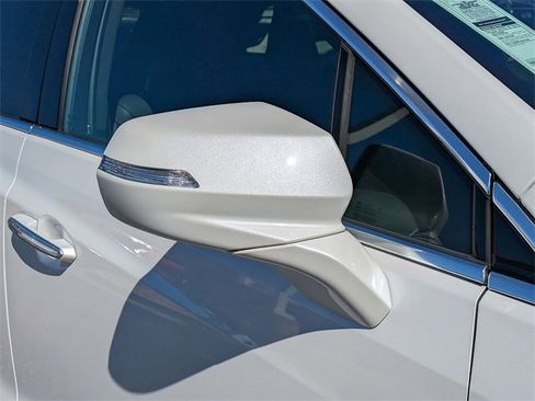 Certified 2025 Cadillac XT5 Premium Luxury image 10