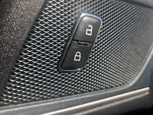 Used 2024 Ford Edge SEL w/ Convenience Package AWD/4WD image 13
