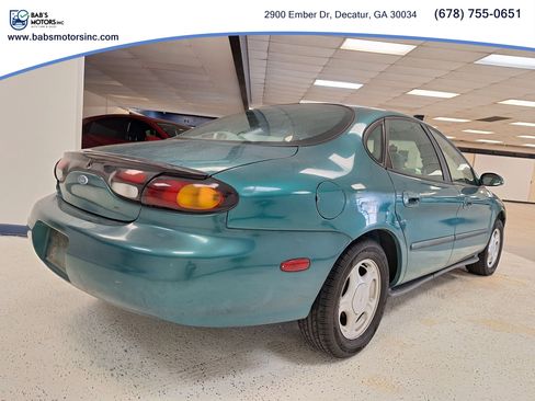 Used 1997 Ford Taurus GL FWD image 10