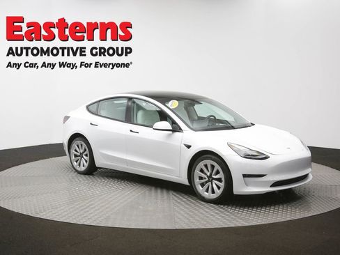 Used 2023 Tesla Model 3 Standard Range image 43