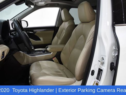 Used 2020 Toyota Highlander Limited image 20
