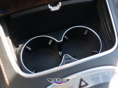 Used 2017 Mercedes-Benz S 550 Sedan image 34