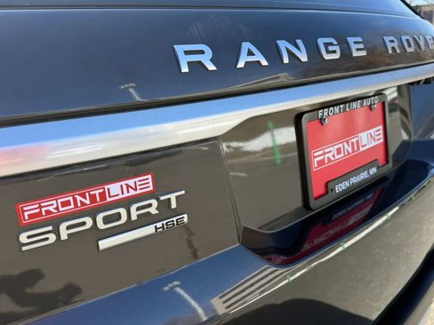 Used 2017 Land Rover Range Rover Sport HSE image 37