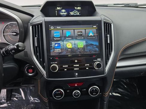 Used 2019 Subaru Crosstrek 2.0i Limited image 11