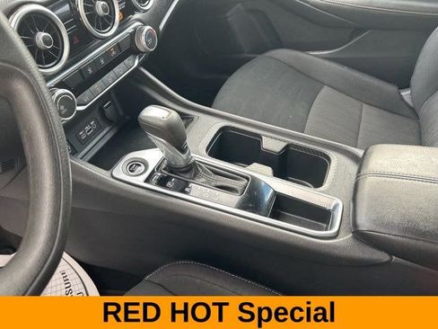 Used 2024 Nissan Sentra SV FWD image 28