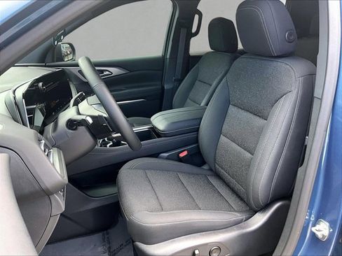 Used 2026 Chevrolet Traverse LT FWD image 26