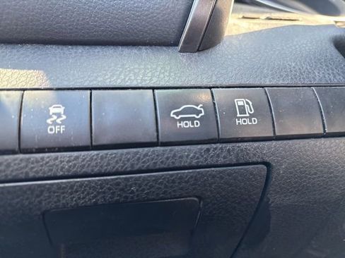 Used 2024 Toyota Camry LE image 13