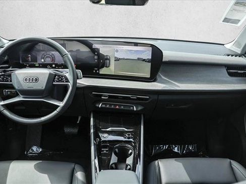 New 2026 Audi Q3 quattro 2.0T AWD/4WD image 20