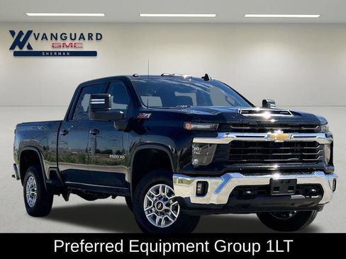 Used 2025 Chevrolet Silverado 2500 LT w/ Convenience Package AWD/4WD image 1