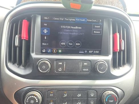 Used 2019 Chevrolet Colorado LT w/ LT Convenience Package AWD/4WD image 12