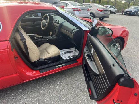 Used 2004 Ford Thunderbird RWD image 30