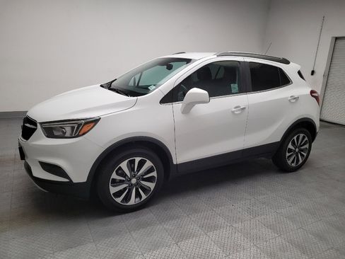 Used 2022 Buick Encore Preferred w/ Safety Package FWD image 2