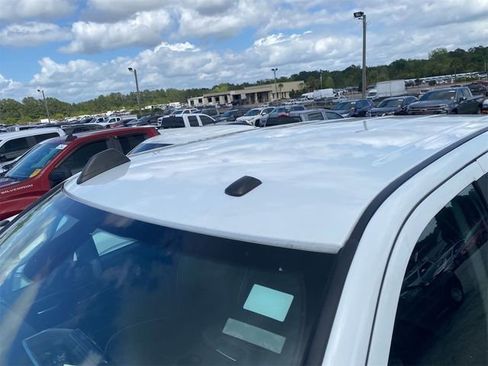 Used 2024 RAM 2500 Laramie image 3