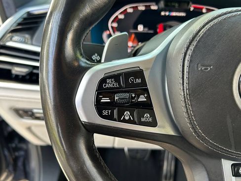 Used 2021 BMW X7 M50i AWD/4WD image 23