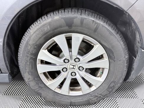 Used 2017 Honda Odyssey EX image 36