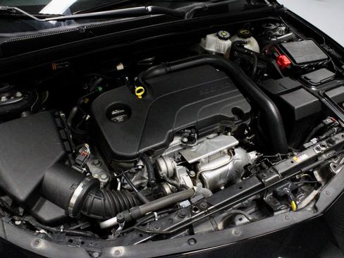 Used 2024 Chevrolet Malibu LT FWD image 17