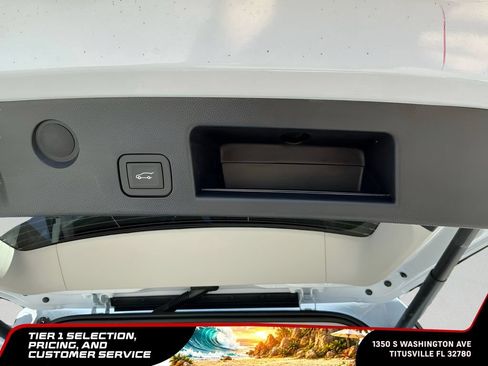Used 2026 GMC Terrain Denali AWD/4WD image 15