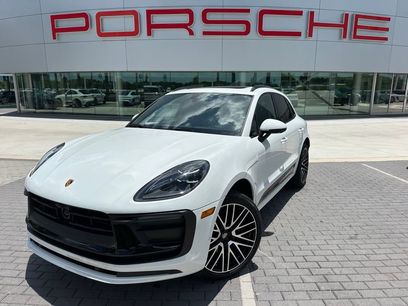 Certified 2025 Porsche Macan