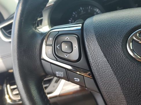 Used 2015 Toyota Avalon XLE FWD image 24