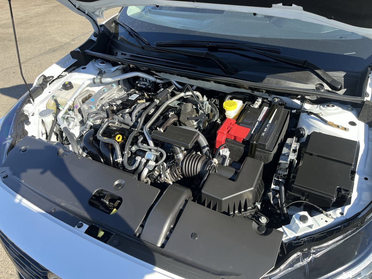 Used 2024 Nissan Sentra SR w/ SR Premium Package FWD image 28