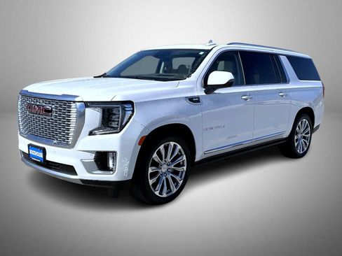 Used 2023 GMC Yukon XL Denali w/ Denali Reserve Package image 1