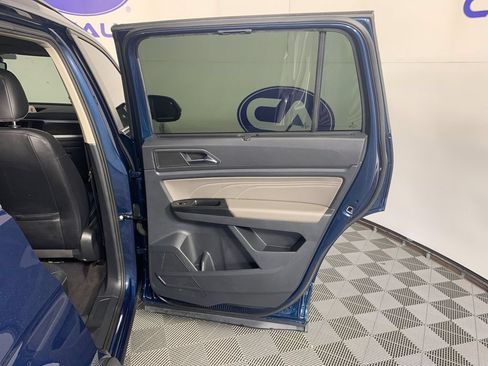 Used 2021 Volkswagen Atlas SE FWD image 35