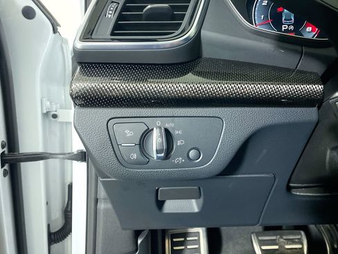 Used 2023 Audi SQ5 Premium Plus w/ Premium Plus Package image 14