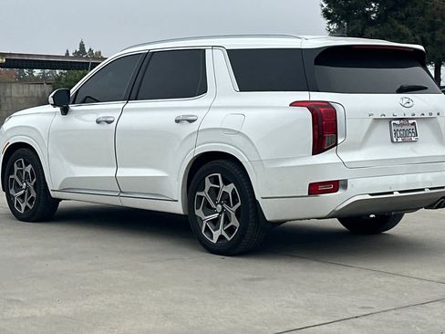 Used 2022 Hyundai Palisade Calligraphy image 7