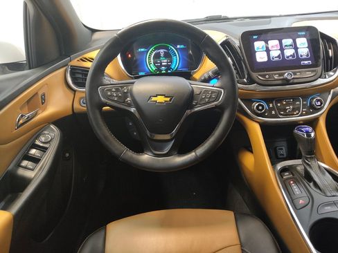 Used 2017 Chevrolet Volt Premier w/ Driver Confidence II Package FWD image 22