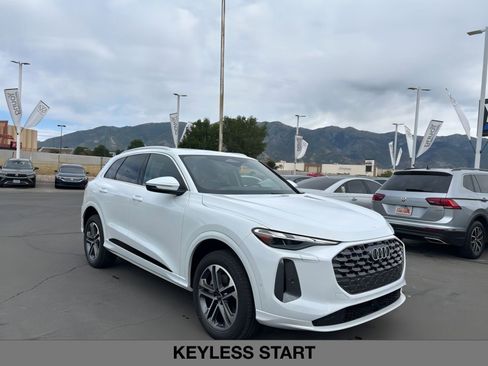 New 2025 Audi Q5 Premium image 2