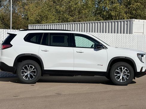 New 2026 GMC Acadia AT4 w/ Luxury Package image 3