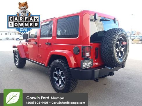 Used 2018 Jeep Wrangler Unlimited Sahara image 5